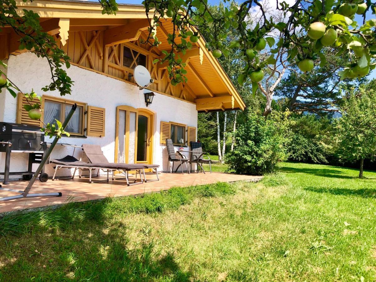 Ferienhaus Veronika Mit 2000Qm Garten Und Bergblick Unterammergau Exterior photo